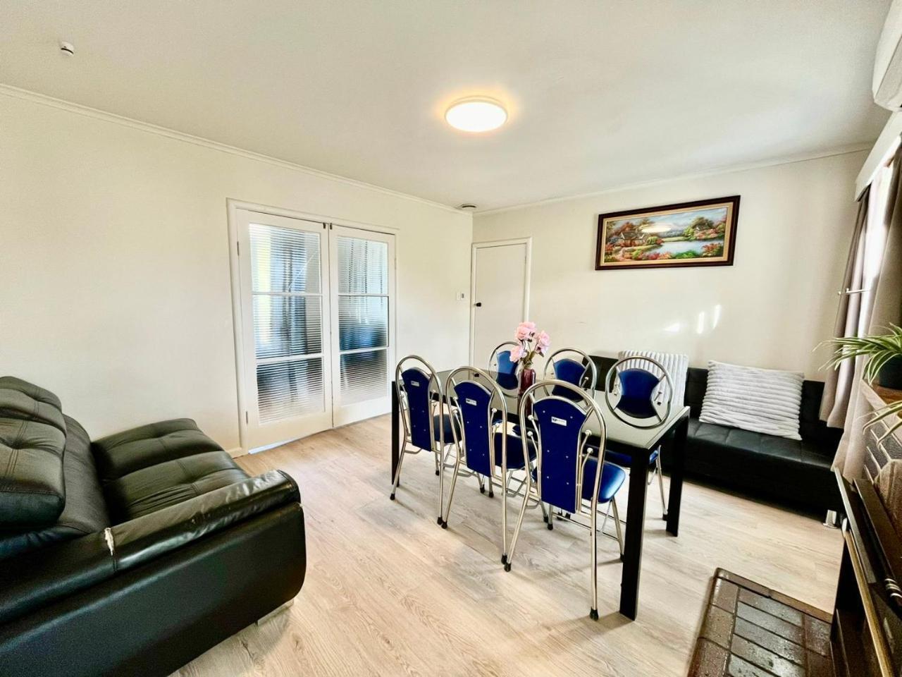 Entire House In Mt Wellington, Central Auckland Exteriör bild